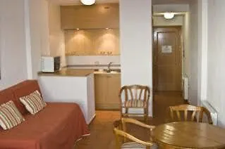 ** فندق Apartamentos Montreal سْييرا نيفادا إسبانيا